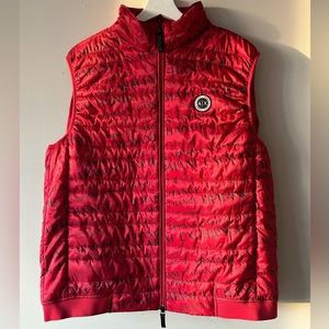 Armani Exchange men’s red vest size XL